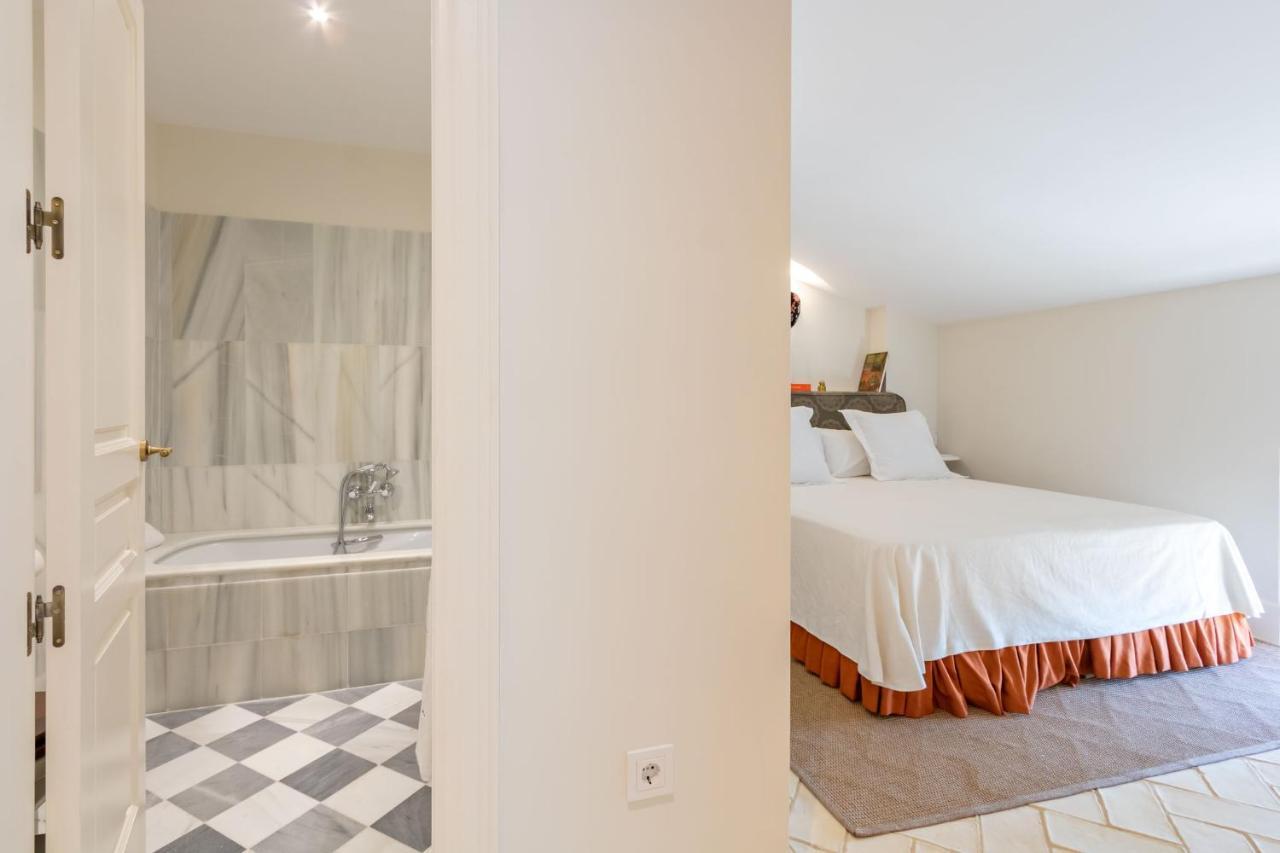 Aparthotel Casa De La Moneda Residences Seville