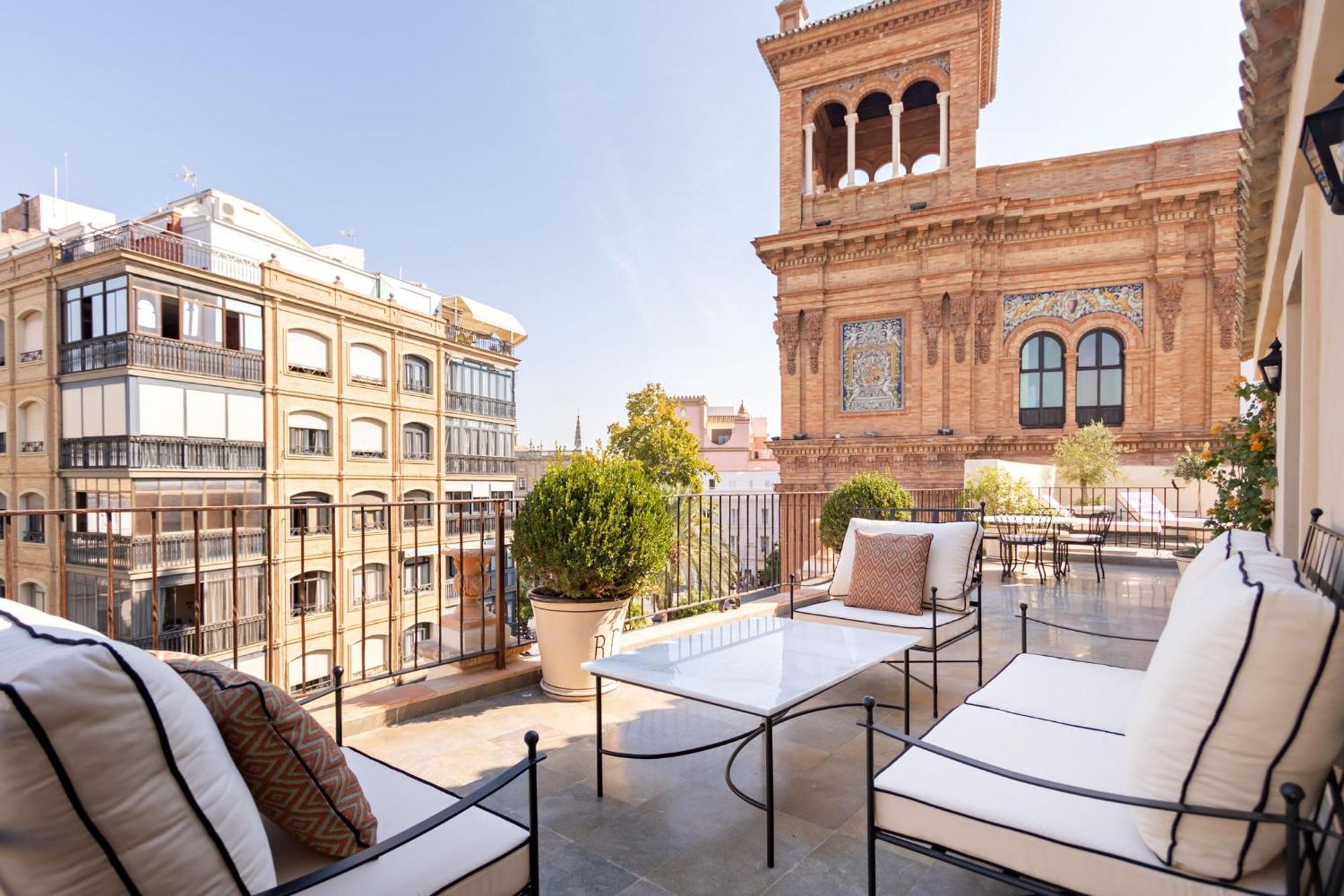 Apartahotel Real Casa De La Moneda Deluxe