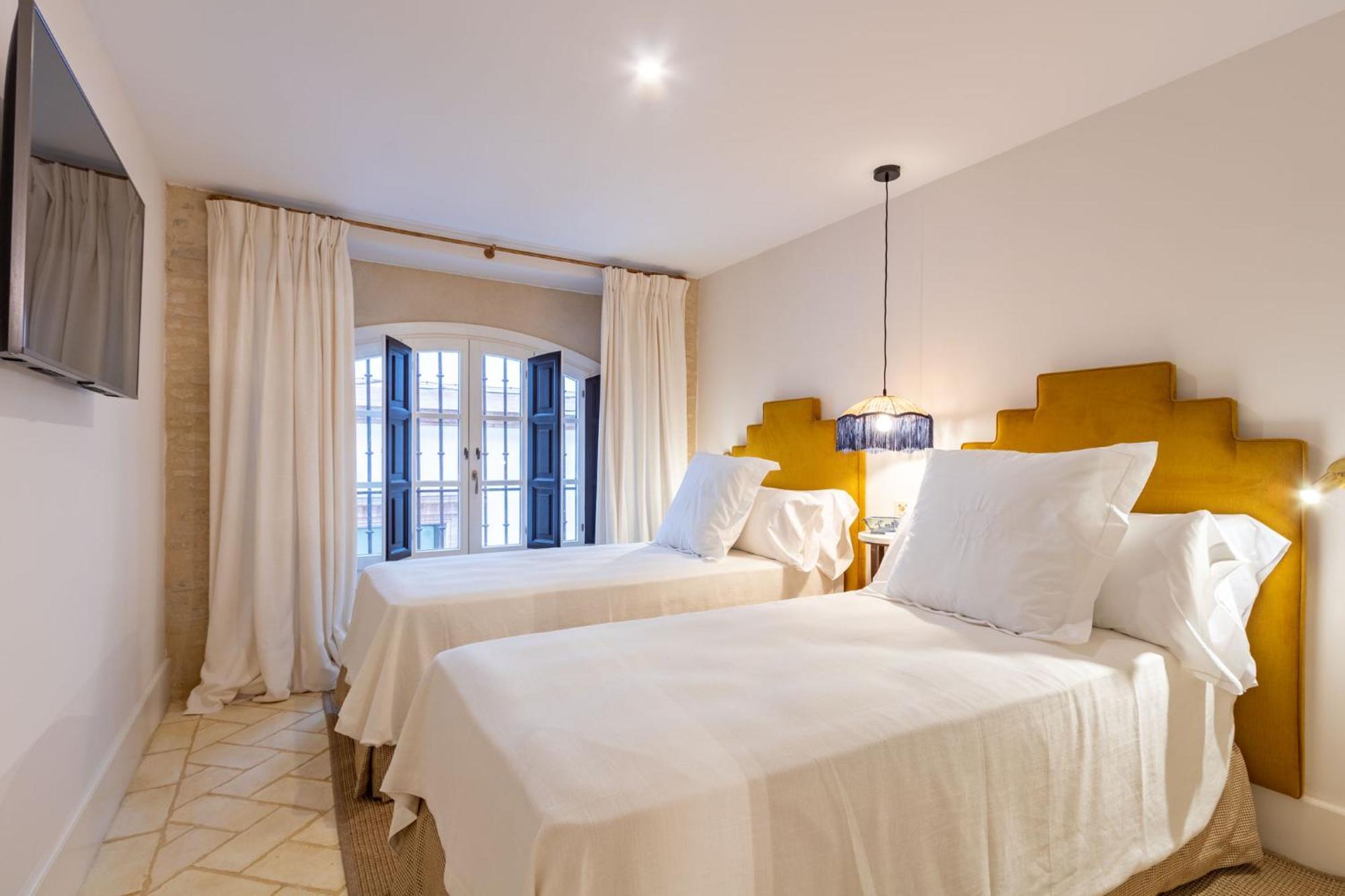 Aparthotel Casa De La Moneda Residences *