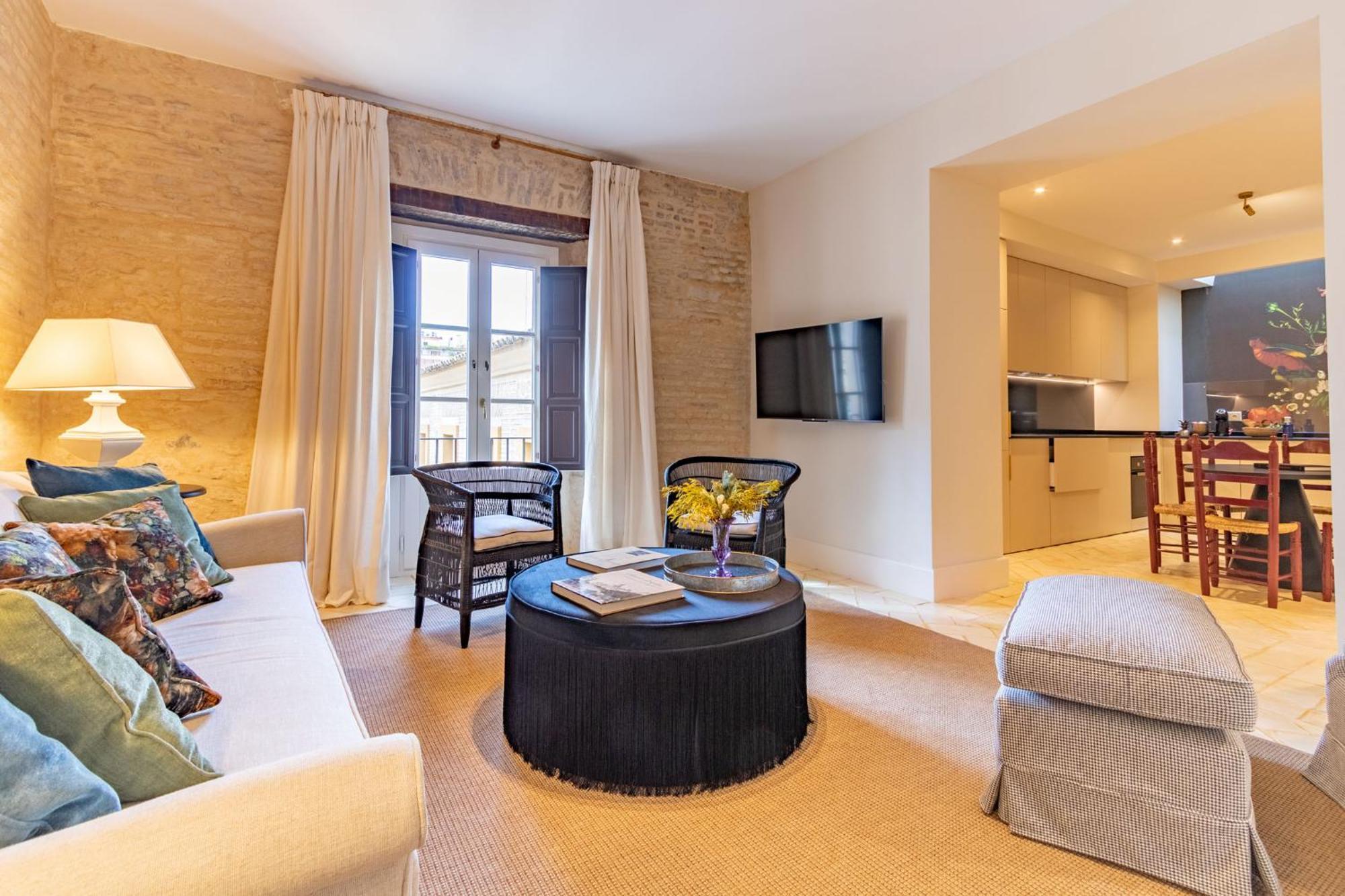 Aparthotel Casa De La Moneda Residences *