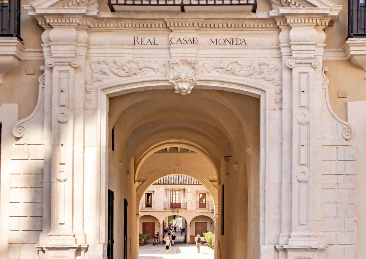 Apartahotel Real Casa De La Moneda Deluxe Sevilla